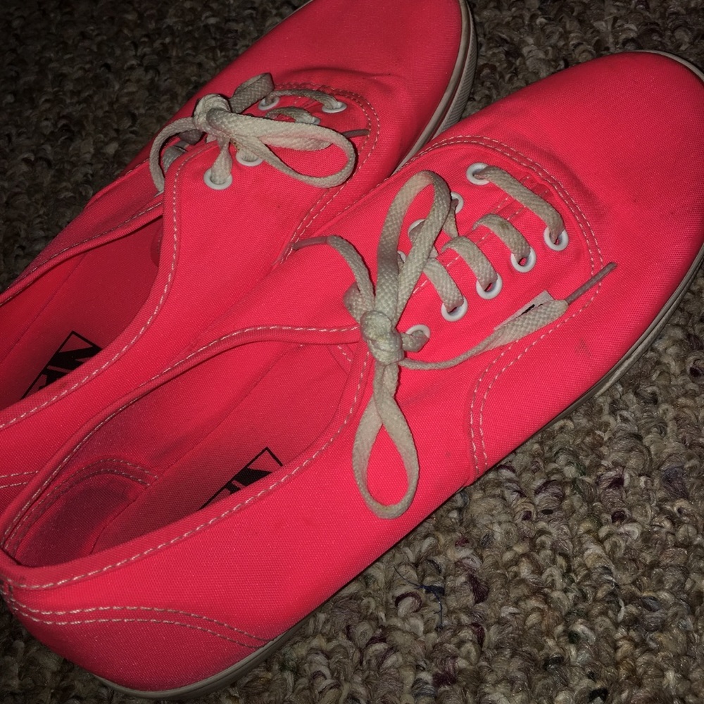 hot pink vans